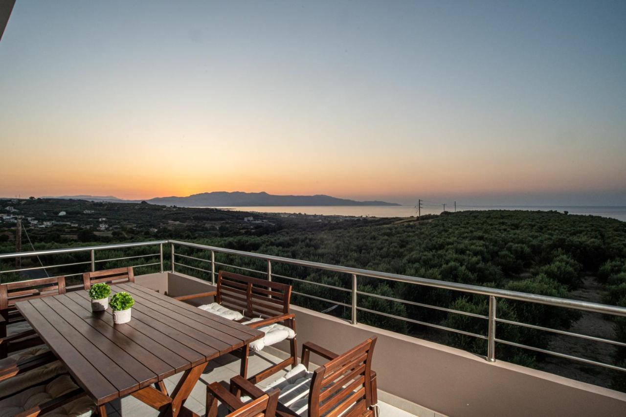 Villa Elisabeth View Gerani  Exterior foto